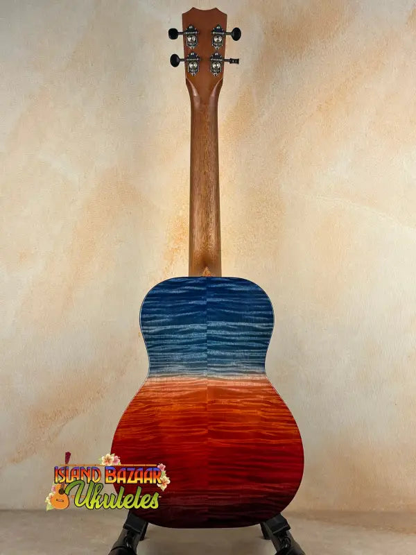 Sunset-colored Kanileʻa ’Ilikai Tenor Ukulele with solid stained maple and gig bag