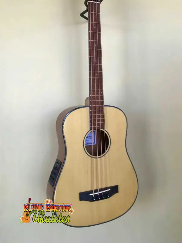 Natural wood Ohana OBU-22 U-Bass Rhythm Line with four strings and gig bag