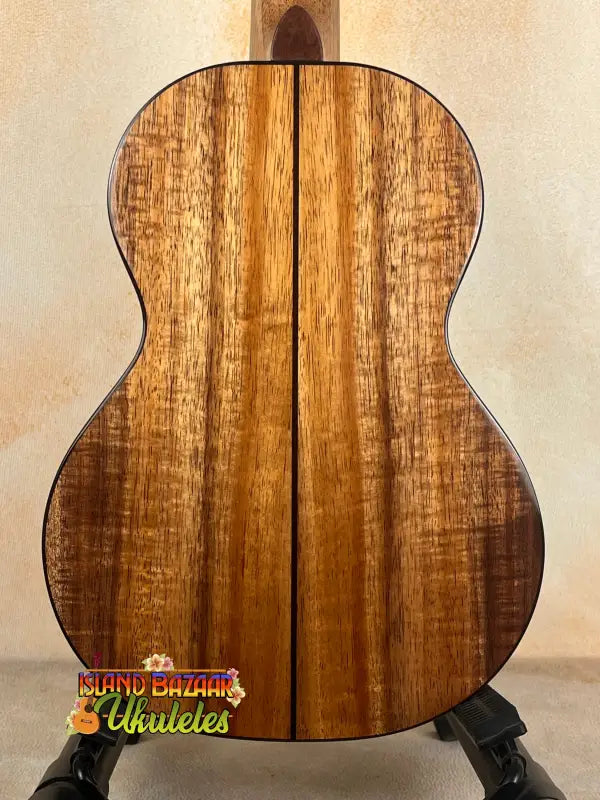 Wooden back of Phil Henderson tenor ukulele in solid Hawaiian koa for the PCH Sunshine model