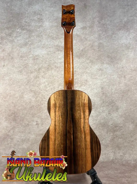 Phil Henderson PCH Tenor #70 Black Bear with bearclaw sitka guitar