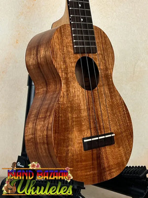 Beautiful Kamaka Soprano Ukulele HF-1 with solid koa wood and dark grain patterns