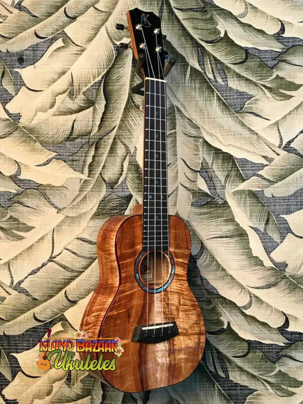 Beautiful Kanile’a Concert Ukulele in Curly Hawaiian Premium Koa with glossy finish