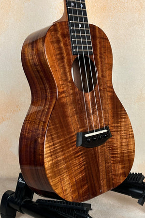 Kanile'a K1 Tenor Ukulele with Deluxe Koa Wood & Deluxe Gig Bag - Island Bazaar Ukes