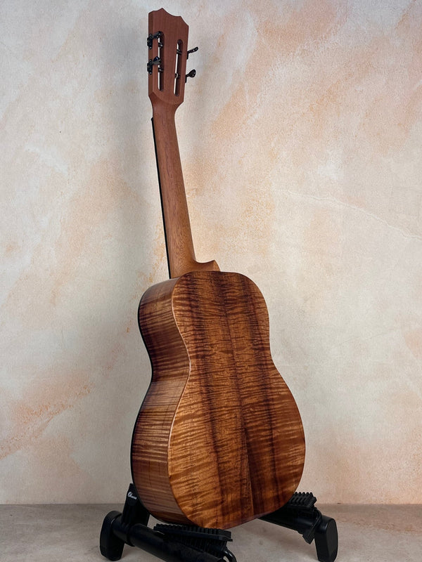 Kanilea KTR - T Master - Grade Koa Tenor Ukulele with Slotted - Headstock & Deluxe Gig Bag - Island Bazaar Ukes