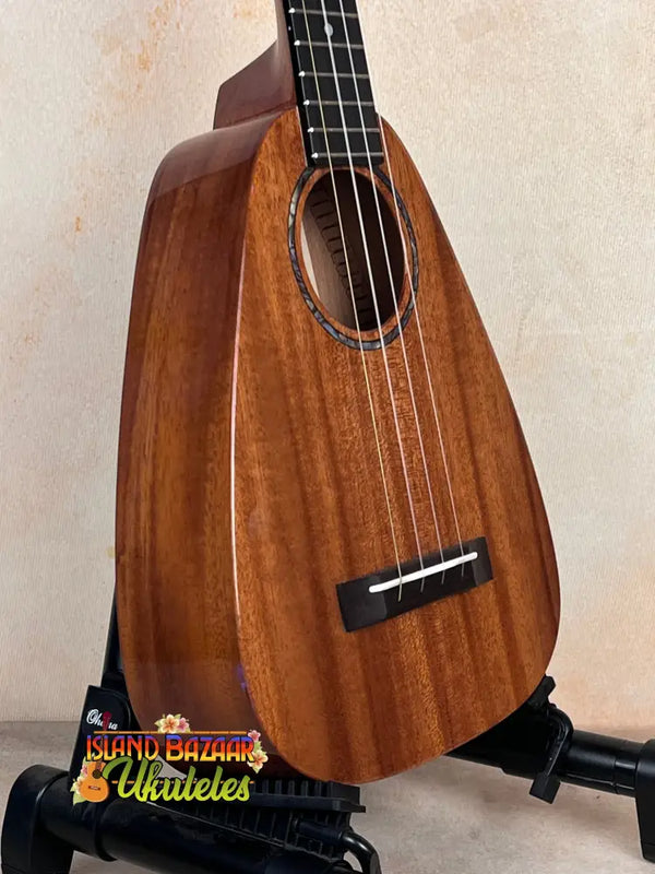 Pineapple-shaped Pepe Romero TTM-23032 Tiny Tenor ukulele with mahogany finish