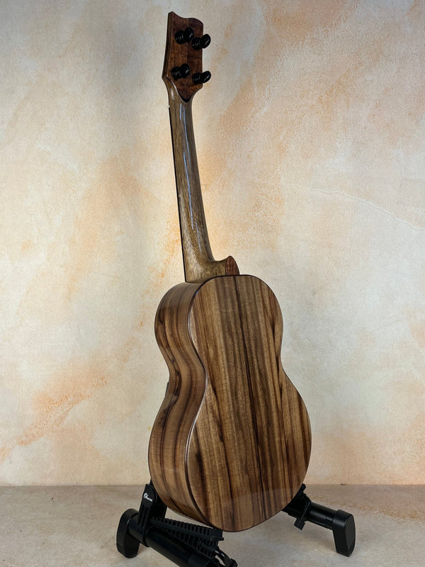 Phil Henderson Oregon Myrtle Tenor Ukulele | Custom-Made - Island Bazaar Ukes