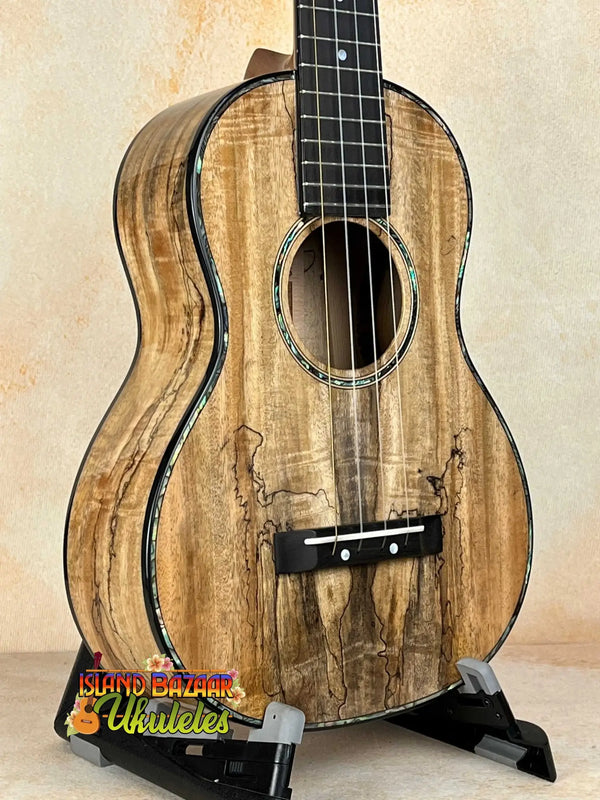 Romero RC-R-MG Tenor Ukulele in Spalted Mango Signature with unique grain patterns