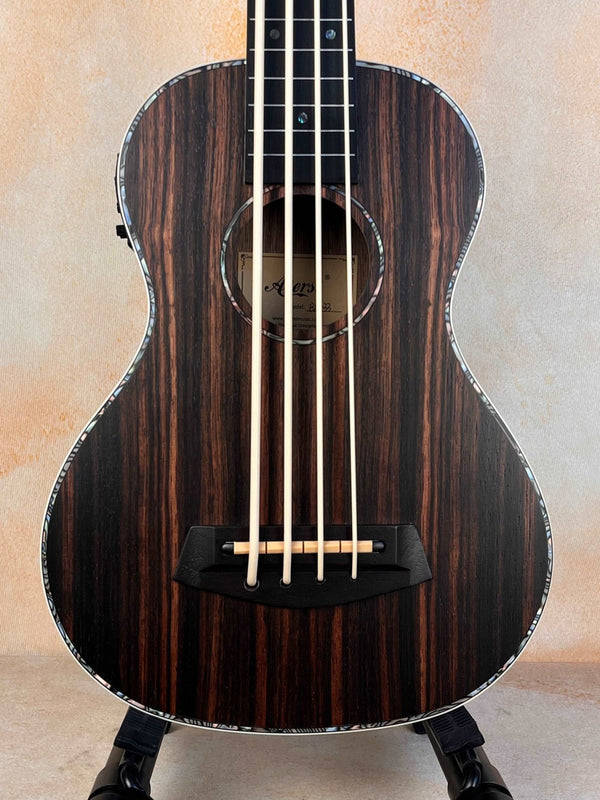 Aiersi Java Ebony Body Electric Fretless Bass Ukulele BU-33 w/ Gig Bag - Island Bazaar Ukes