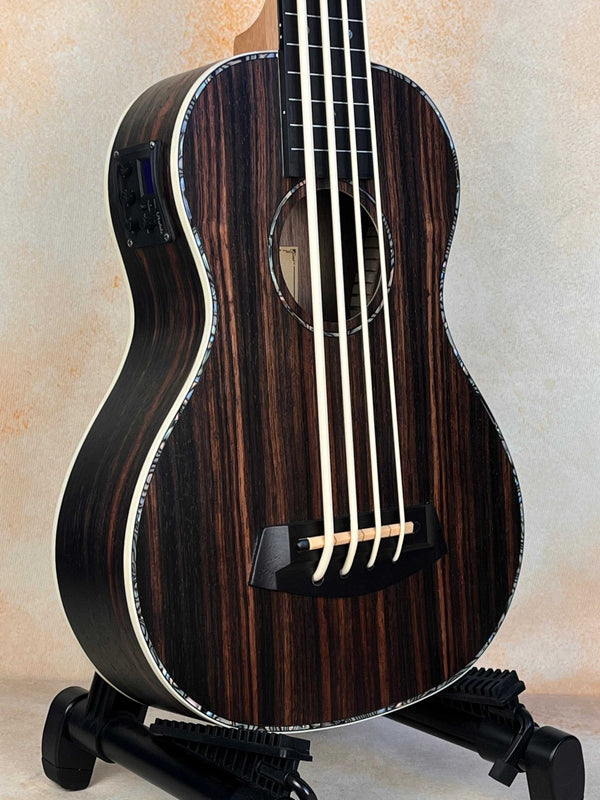 Aiersi Java Ebony Body Electric Fretless Bass Ukulele BU-33 w/ Gig Bag - Island Bazaar Ukes