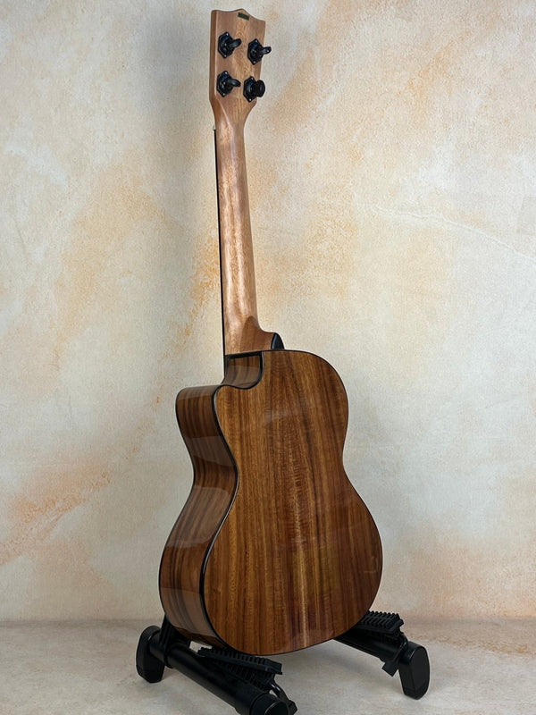 Kala KA-SCAC-T-CE Tenor Ukulele Cedar & Acacia Tenor Cutaway & EQ - Island Bazaar Ukes