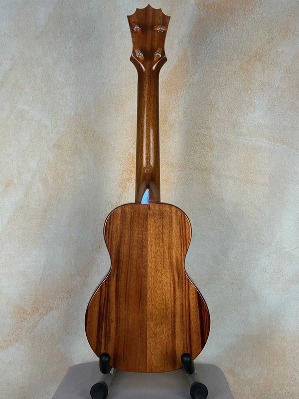 KoAloha KCM-00 Concert Ukulele Hawaiian Koa Buffed High Gloss Finish - Island Bazaar Ukes