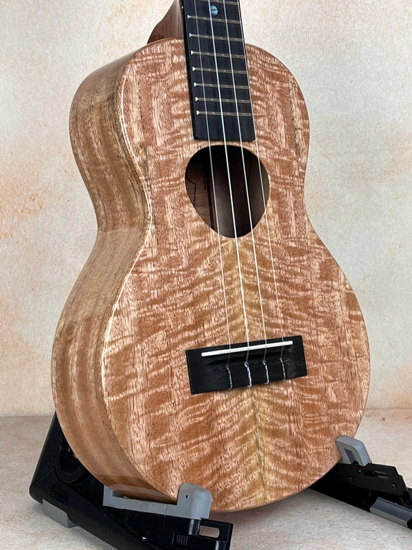 KoAloha KCM-00MG Mango Concert Ukulele Gloss Finish - Island Bazaar Ukes